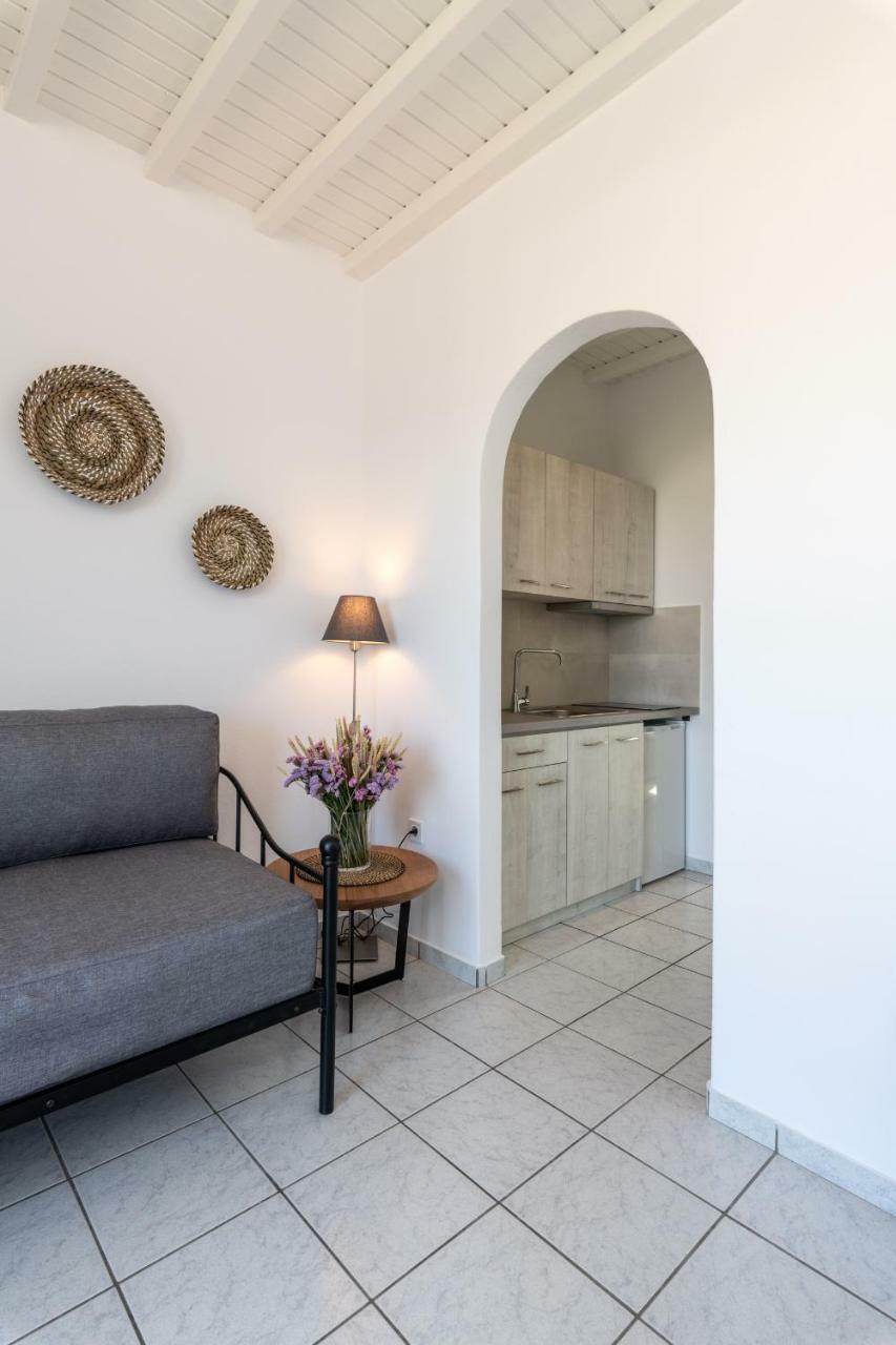 Secret Garden Apartments Mykonos Town Екстер'єр фото